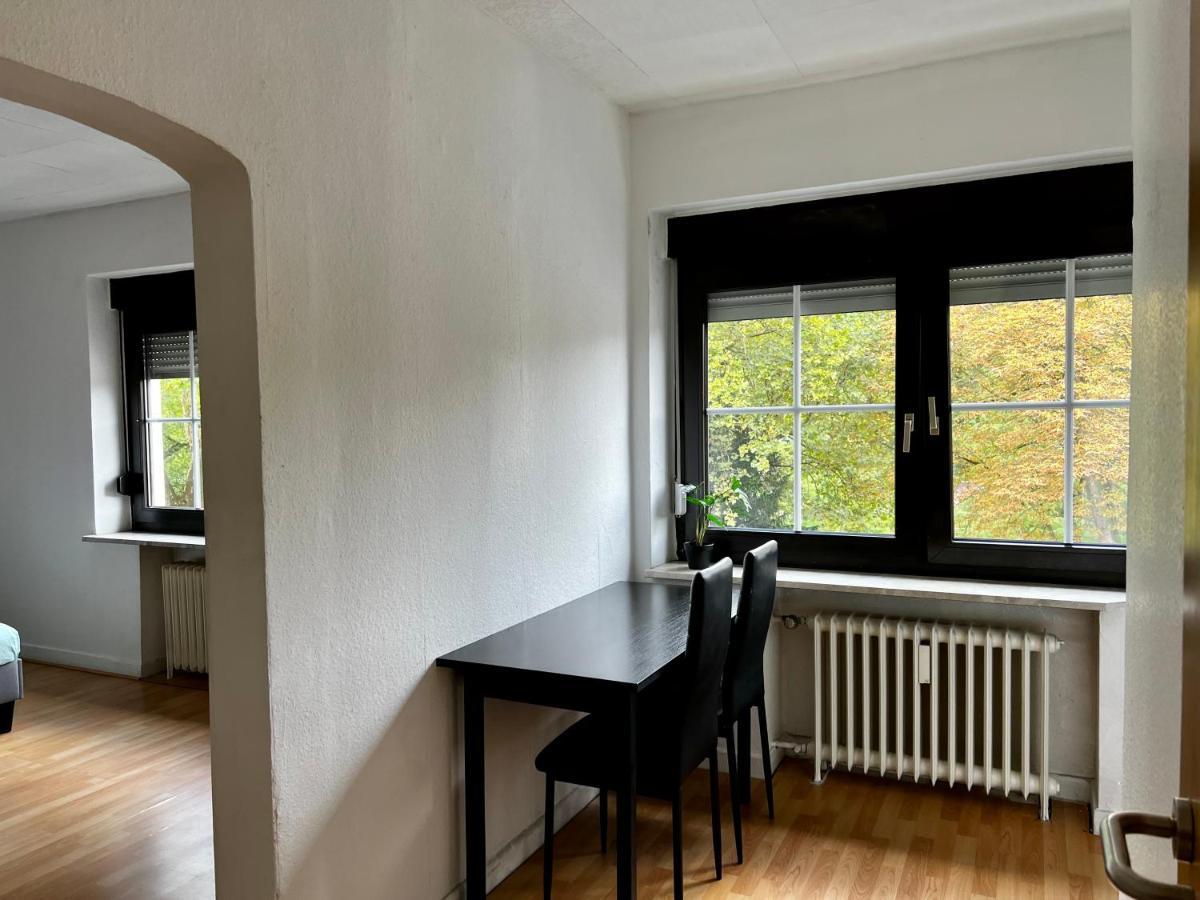 Moebliertes Wohnung Am Geroweiher Moenchengladbach Bagian luar foto