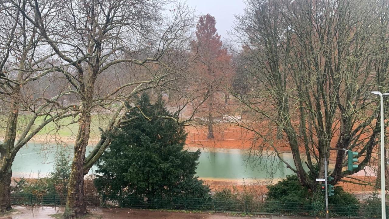 Moebliertes Wohnung Am Geroweiher Moenchengladbach Bagian luar foto